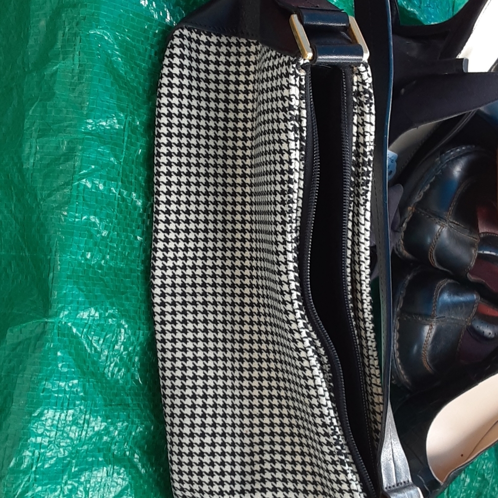 Bags - Picture 2 of 5